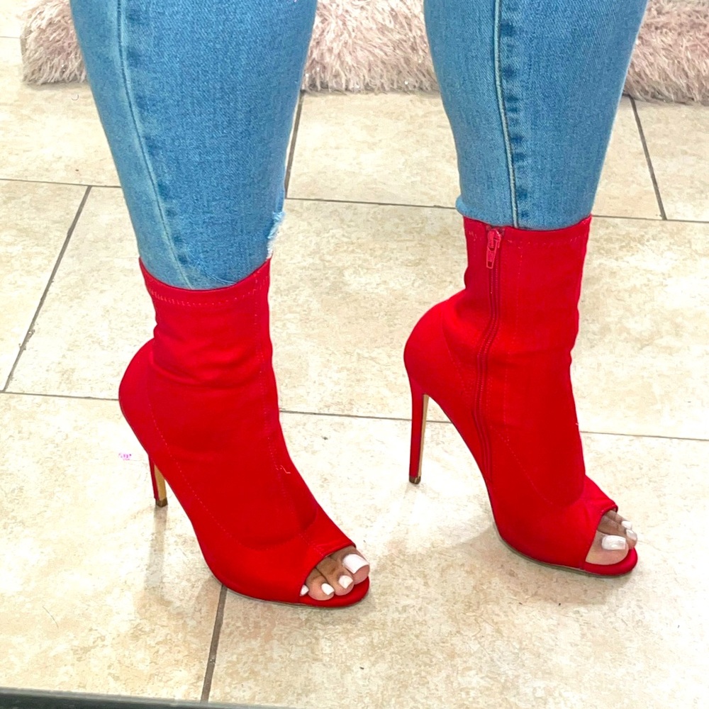 Red Olivia Lycra heels